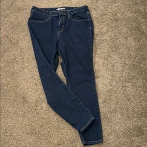 Dark wash high waisted skinny jeans - like new!